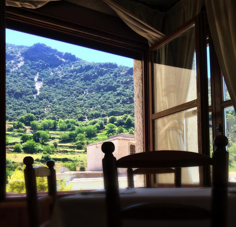 Hotel Rural Pepe Alvarez Trevelez Bilik gambar